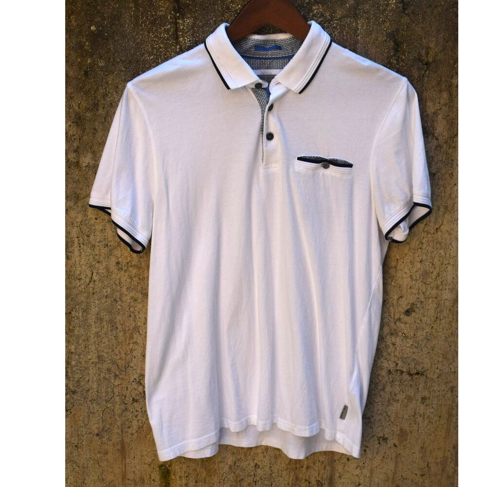 Ted Baker London White Polo Shirt with Contrast Trim – Size 4 (Large)